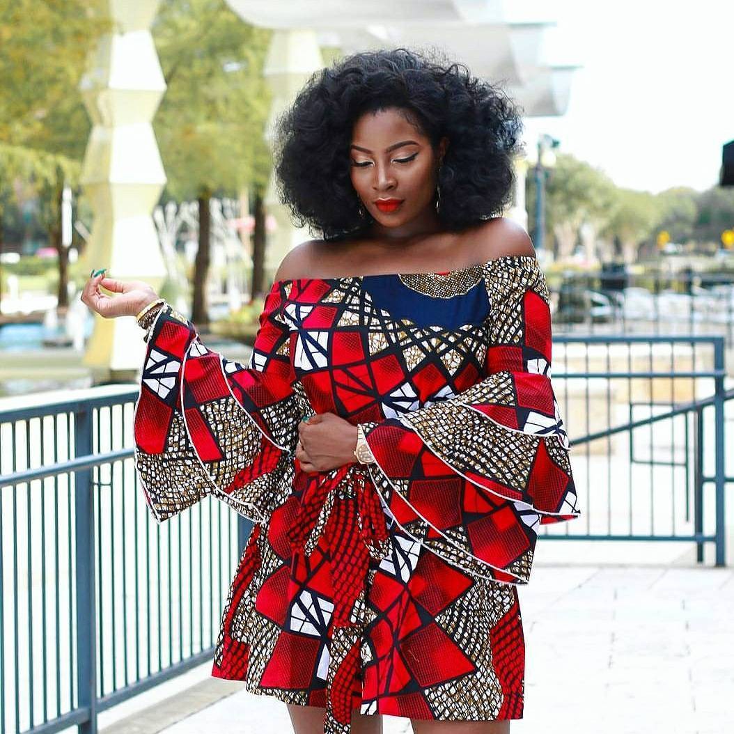 Sugerencia africana popular para levantarse para niñas africanas: moda africana,  Vestidos Ankara,  ropa africana,  Atuendos Ankara,  Impreso Ankara  