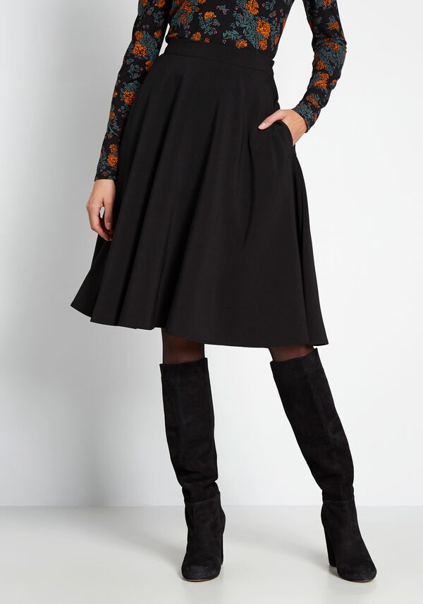 ModCloth Just This Sway Falda acampanada negra: 