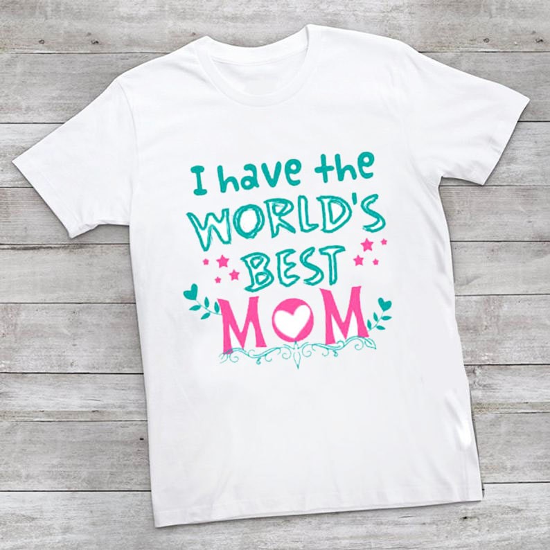 Camisetas del Día de la Madre, Mejor camiseta de mamá Diseño de camiseta en línea: Traje de camiseta,  Mamá,  Camiseta estampada  