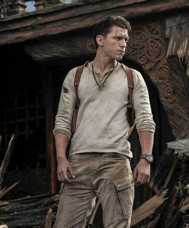 Tom Holland Uncharted camisa blanca de algodón: 