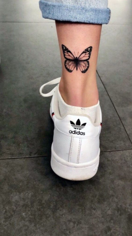 Tatuaje de mariposa en el tobillo - Ideas de tatuajes para niñas: tatuaje de mariposa,  Ideas de tatuajes  