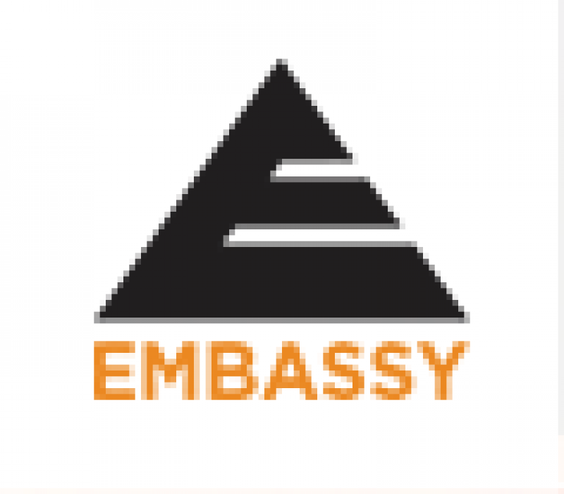 Embassy Astra: Chaqueta de cuero  